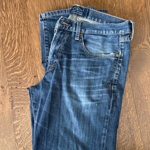 Lucky Brand Classic Blue Jeans